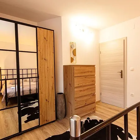 アパート Comfortable 3 Bedroom Nancy