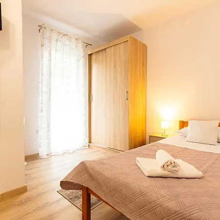 Apartmán Comfortable 3 Bedroom Nancy *
