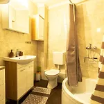 شقة Comfortable 3 Bedroom Nancy