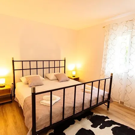 شقة Comfortable 3 Bedroom Nancy *